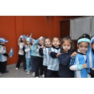 Los más pequeños celebraron el DIA DE LA BANDERA
